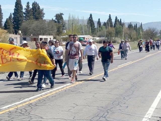 Barrick mine protesters San Juan Argentina.jpg