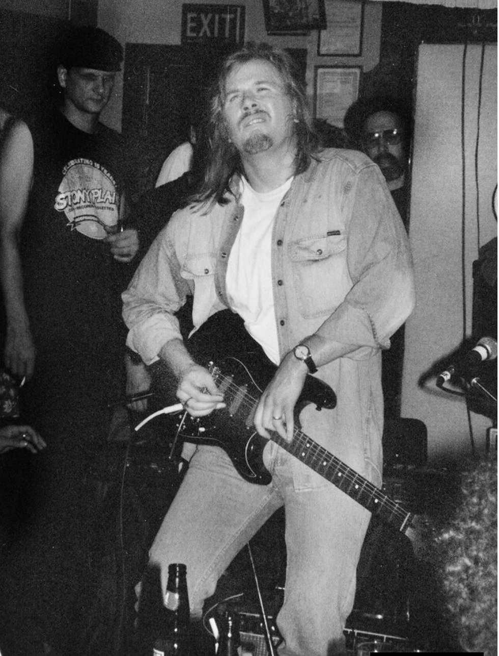 jeff healey at grossmans.jpg