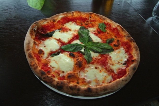 PIZZA - Queen Margh-1.jpg