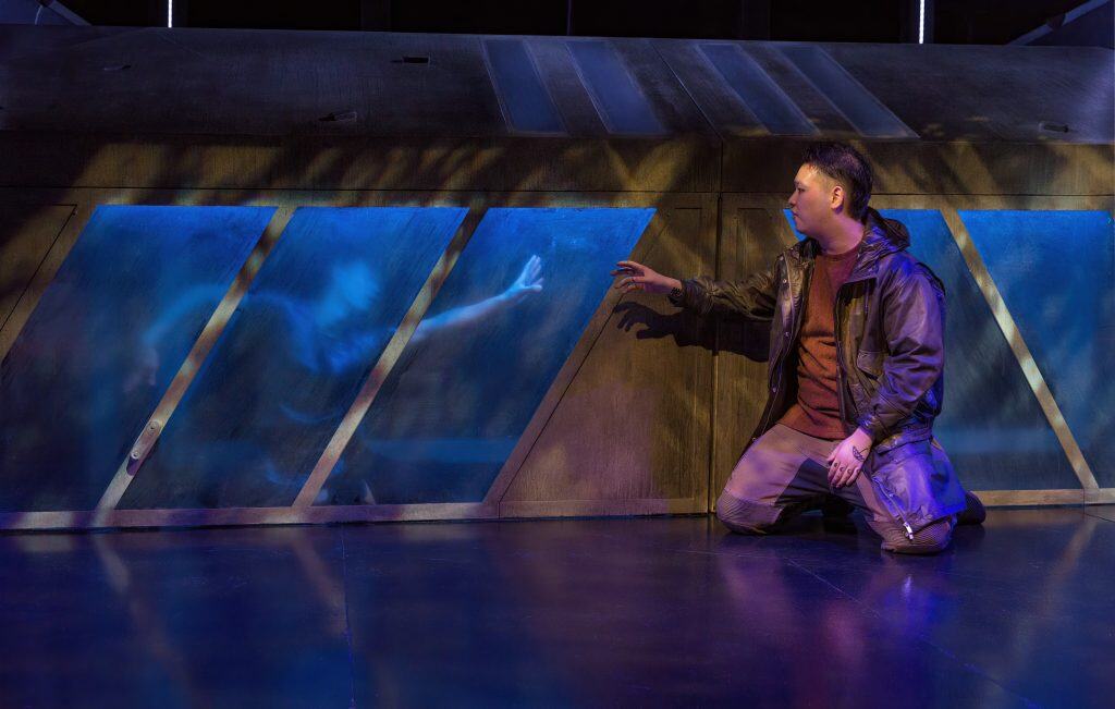 Review of Cockroach at Tarragon Theatre