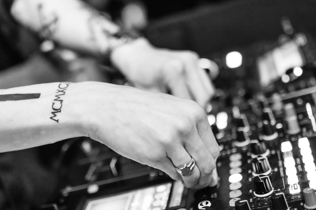 sat-the-official-electric-island-afterparty-4am-last-call.jpg