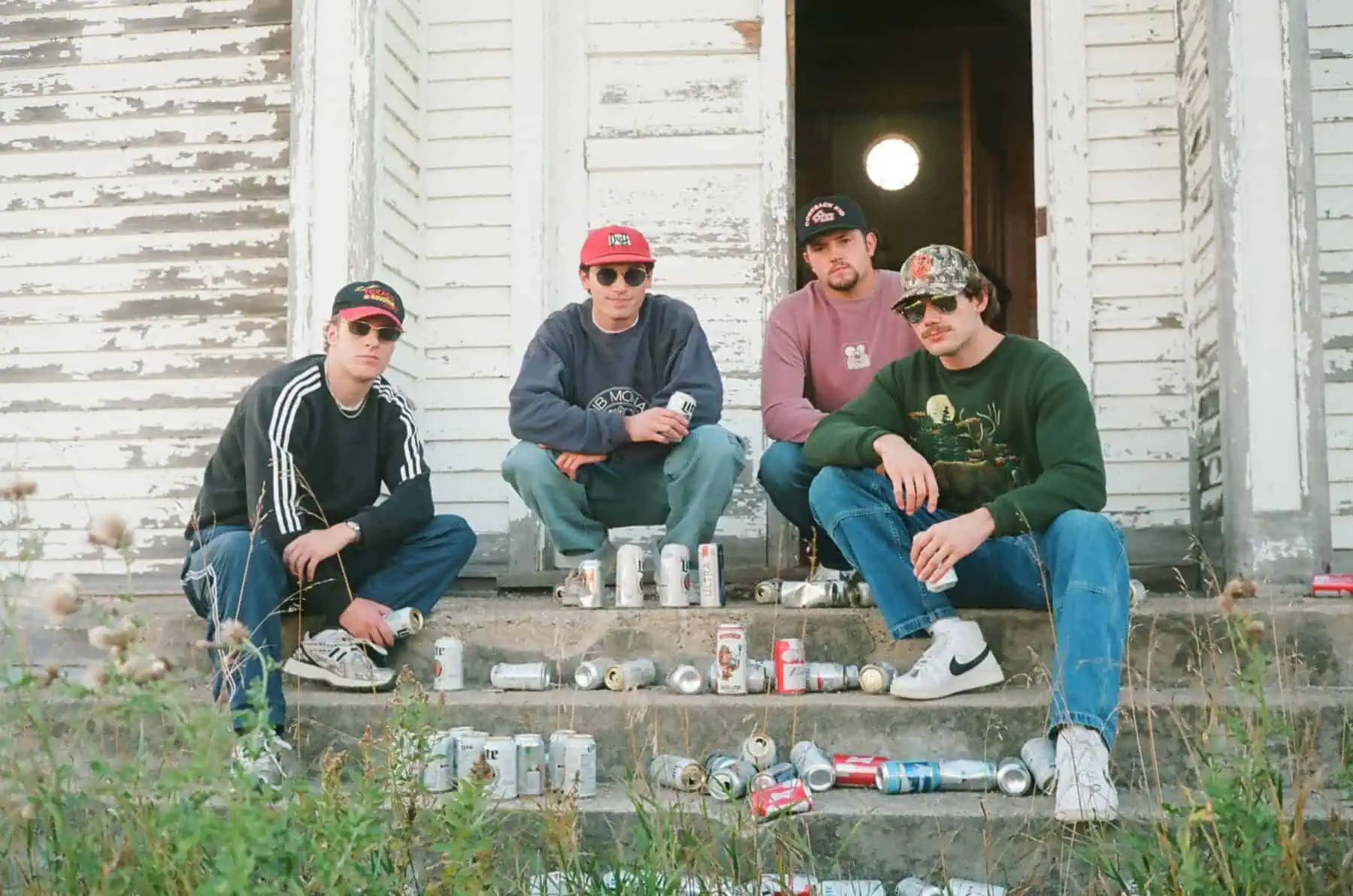 Blu Beach Band launched a petition calling on CBC and Rogers Sportsnet to bring Hockey Night in Canada back to the public broadcaster after more than 70 years. (Pic: Supplied/Karen Bliss)